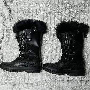 SOREL ❄ Joan of Arctic Lux waterproof boots